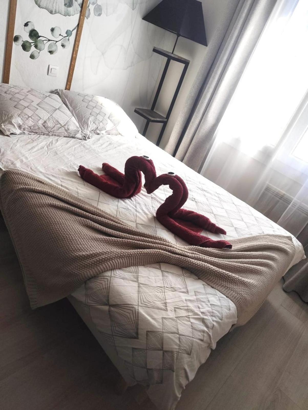 Hsh France Location Disney Land Paris - Suite Nicolas - Appartement De Charme Bussy-Saint-Georges Luaran gambar